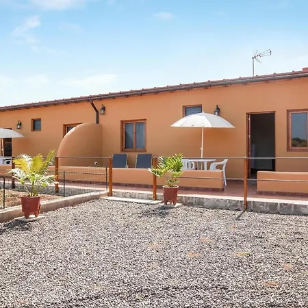 Dom wakacyjny Casa Quemahierro 2